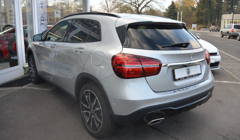 Mercedes GLA 180 Cdi complet