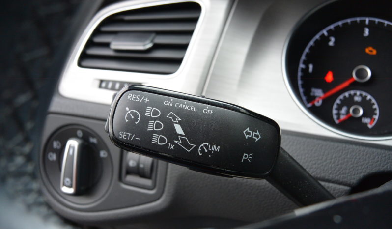 VW Golf VII 1.6 Tdi 110 Comfortline full