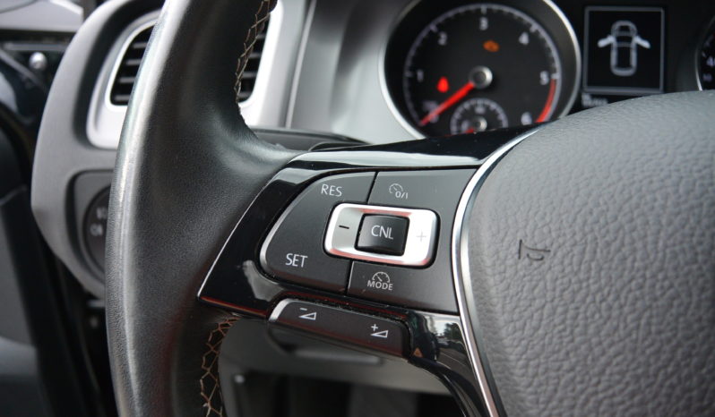 VW Golf VII 1.6 Tdi 110 Lounge DSG full