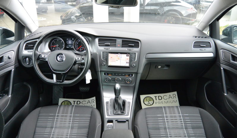 VW Golf VII 1.6 Tdi 110 Lounge DSG full