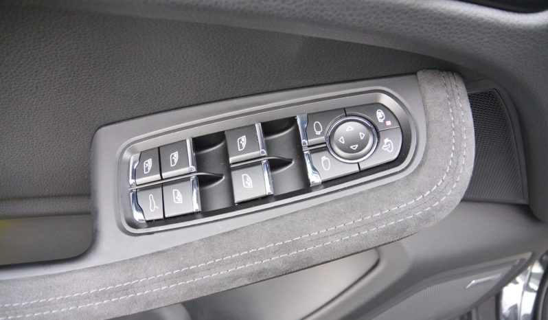 Porsche Macan 3.0 GTS PDK AKRAPOVIC complet