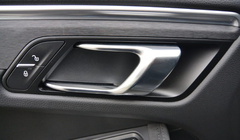 Porsche Macan 3.0 GTS PDK AKRAPOVIC complet