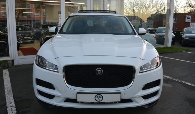 Jaguar F-Pace 20d 180 Pure AWD Auto. complet