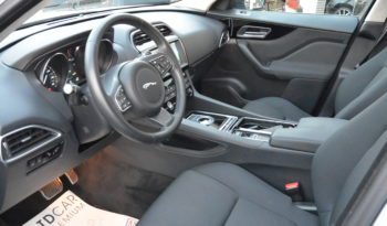 Jaguar F-Pace 20d 180 Pure AWD Auto. complet