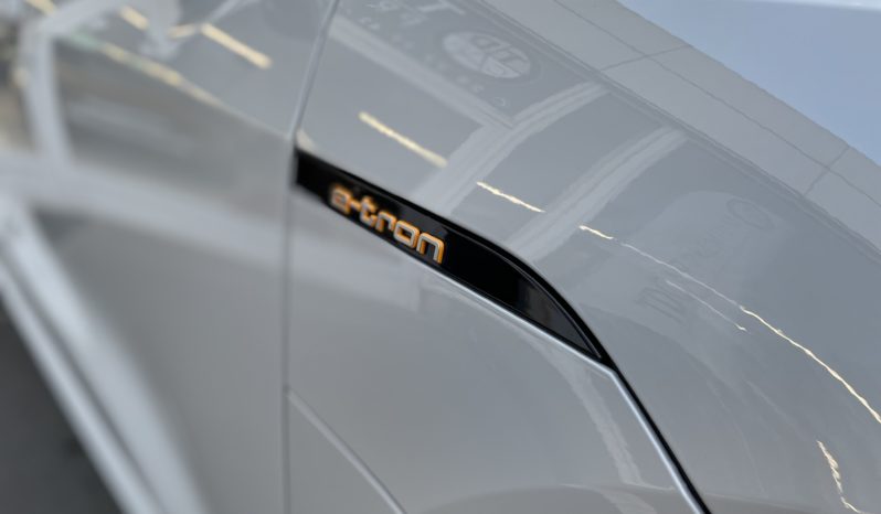 Audi E-tron Sportback 55 S-Line Quattro complet