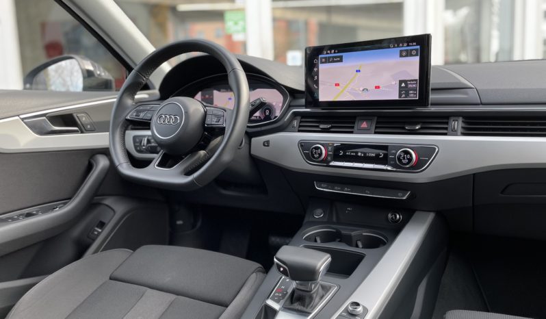 Audi A4 Avant 35 Tdi S-Line S-Tronic complet