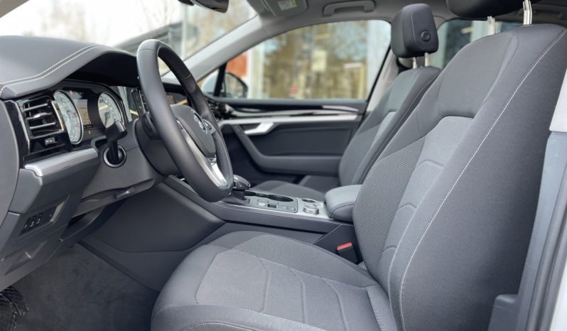 VW Touareg 3.0 Tdi 231 Highline 4Motion Tiptronic Toit Ouvrant complet