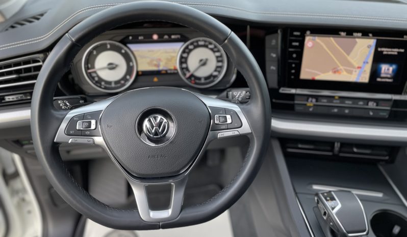 VW Touareg 3.0 Tdi 231 Highline 4Motion Tiptronic Toit Ouvrant complet
