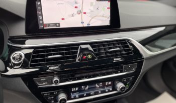BMW 530 Touring XdA 265 Pack Sport xDrive Toit Ouvrant complet