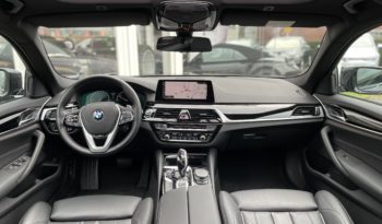 BMW 530 Touring XdA 265 Pack Sport xDrive Toit Ouvrant complet