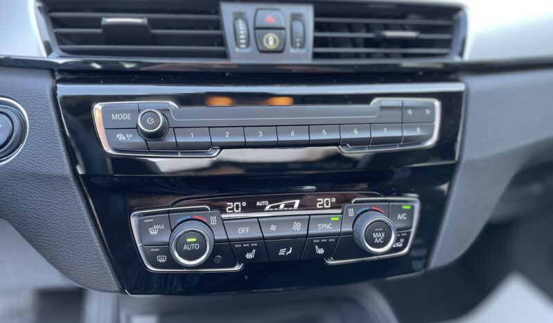 BMW X1 2.0dA 150cv Auto Toit Ouvrant complet