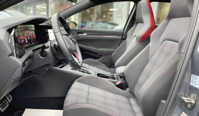 VW Golf VIII 2.0 Gti DSG Toit Ouvrant complet