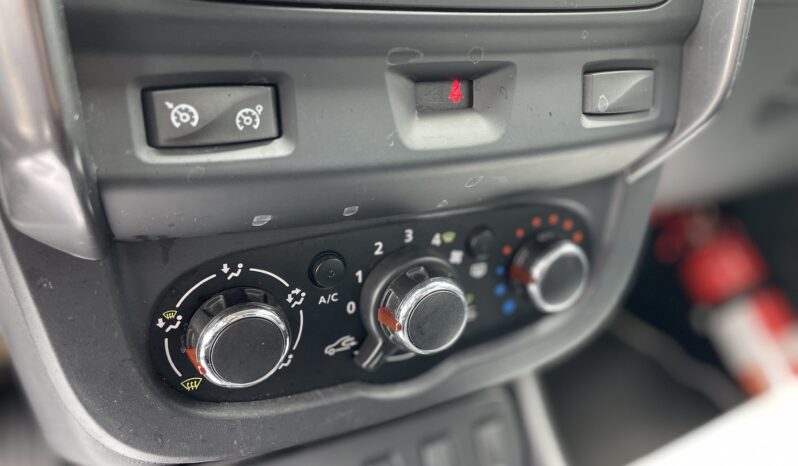 Dacia Duster 1.2 TCE PRESTIGE complet