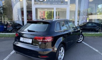 Audi A3 30 TSi Sportback S-Tronic complet