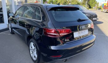 Audi A3 30 TSi Sportback S-Tronic complet
