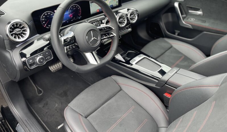 Mercedes A 250 AMG Line 4Matic 7G Toit Ouvrant complet