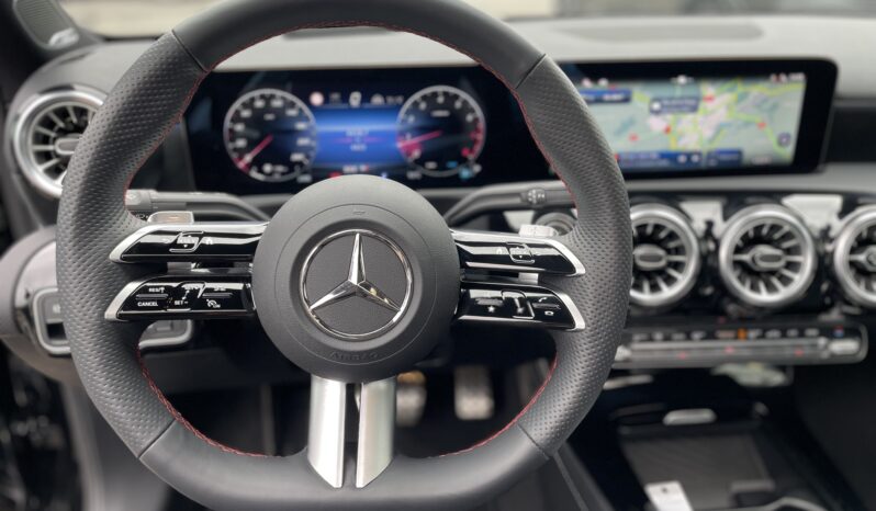 Mercedes A 250 AMG Line 4Matic 7G Toit Ouvrant complet