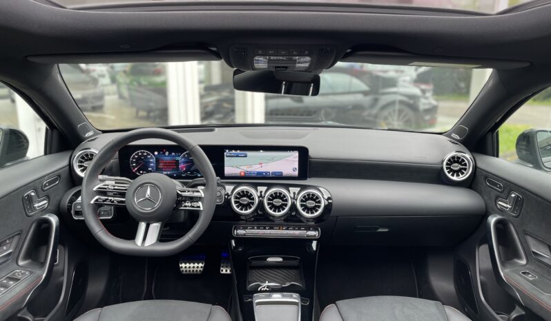 Mercedes A 250 AMG Line 4Matic 7G Toit Ouvrant complet