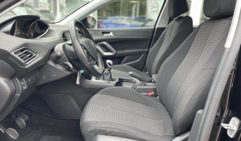 Peugeot 308 1.5 BlueHDi Active complet