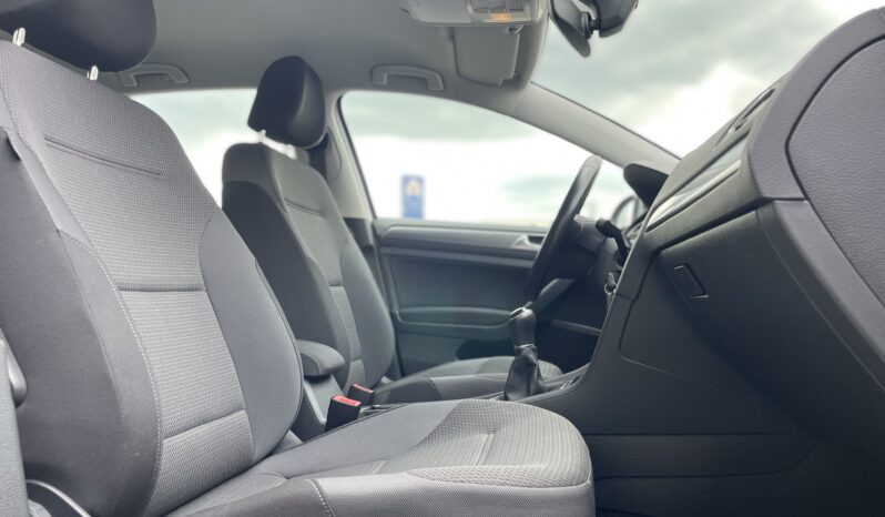 VW Golf 7 1.6 Tdi Comfortline complet