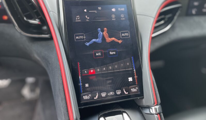 Ferrari Roma 3.9 V8 620 Carbone complet