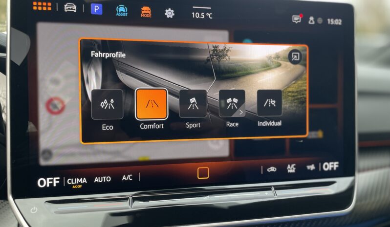 VW GOLF 8 R DSG BLACK EDITION Akrapovic 1of1 complet