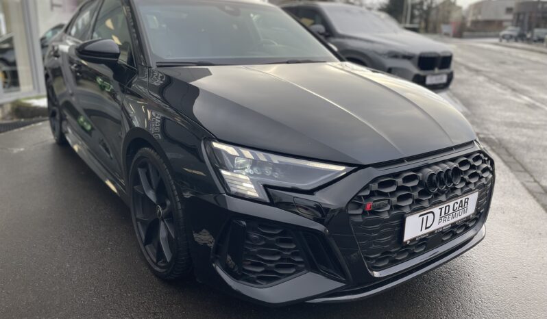 Audi RS3 Limousine 2.5 TFSI quattro S-Tronic complet