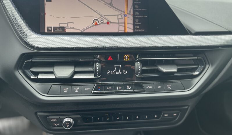 BMW 118 1.5l 140 Sportline Auto complet