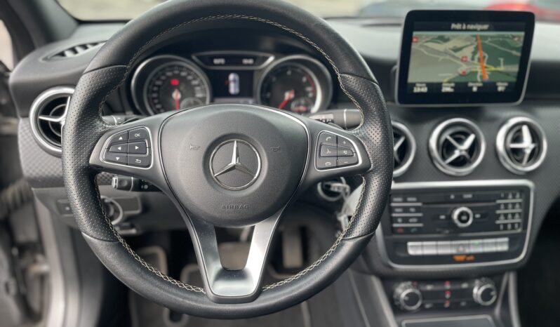 Mercedes A 180 d 7-DCT Toit Ouvrant complet