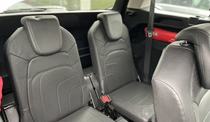 CITROEN Grand C4 Picasso 1.6 HDi 116 Auto 7 Places complet