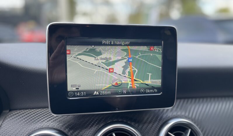 Mercedes A 180 d AMG Line 7G-DCT Toit Ouvrant complet