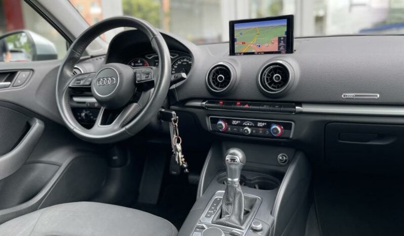 Audi A3 30 Tdi 116 S-tronic Limousine complet