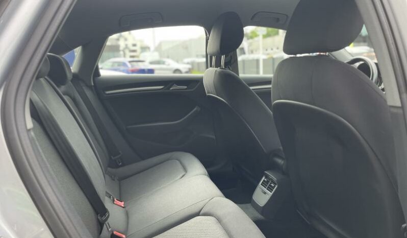 Audi A3 30 Tdi 116 S-tronic Limousine complet