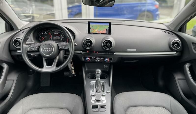 Audi A3 30 Tdi 116 S-tronic Limousine complet