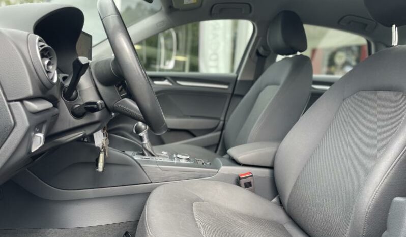 Audi A3 30 Tdi 116 S-tronic Limousine complet