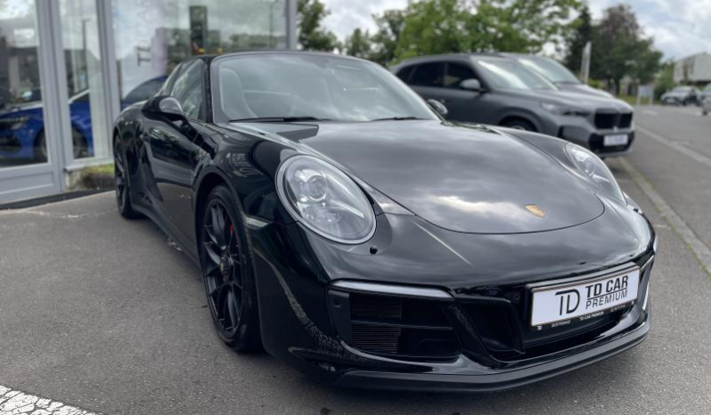 Porsche 911 TARGA 4 GTS PDK complet