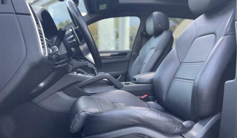 Porsche Cayenne 3.0 TIPTRONIC complet