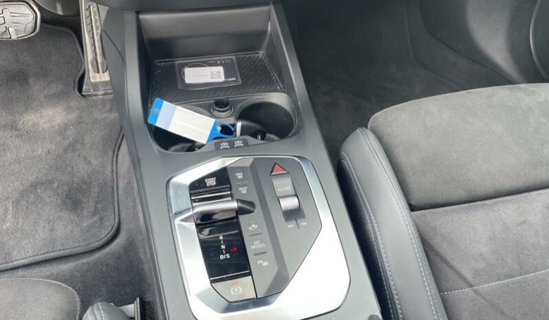 BMW 220 i Pack M Auto complet
